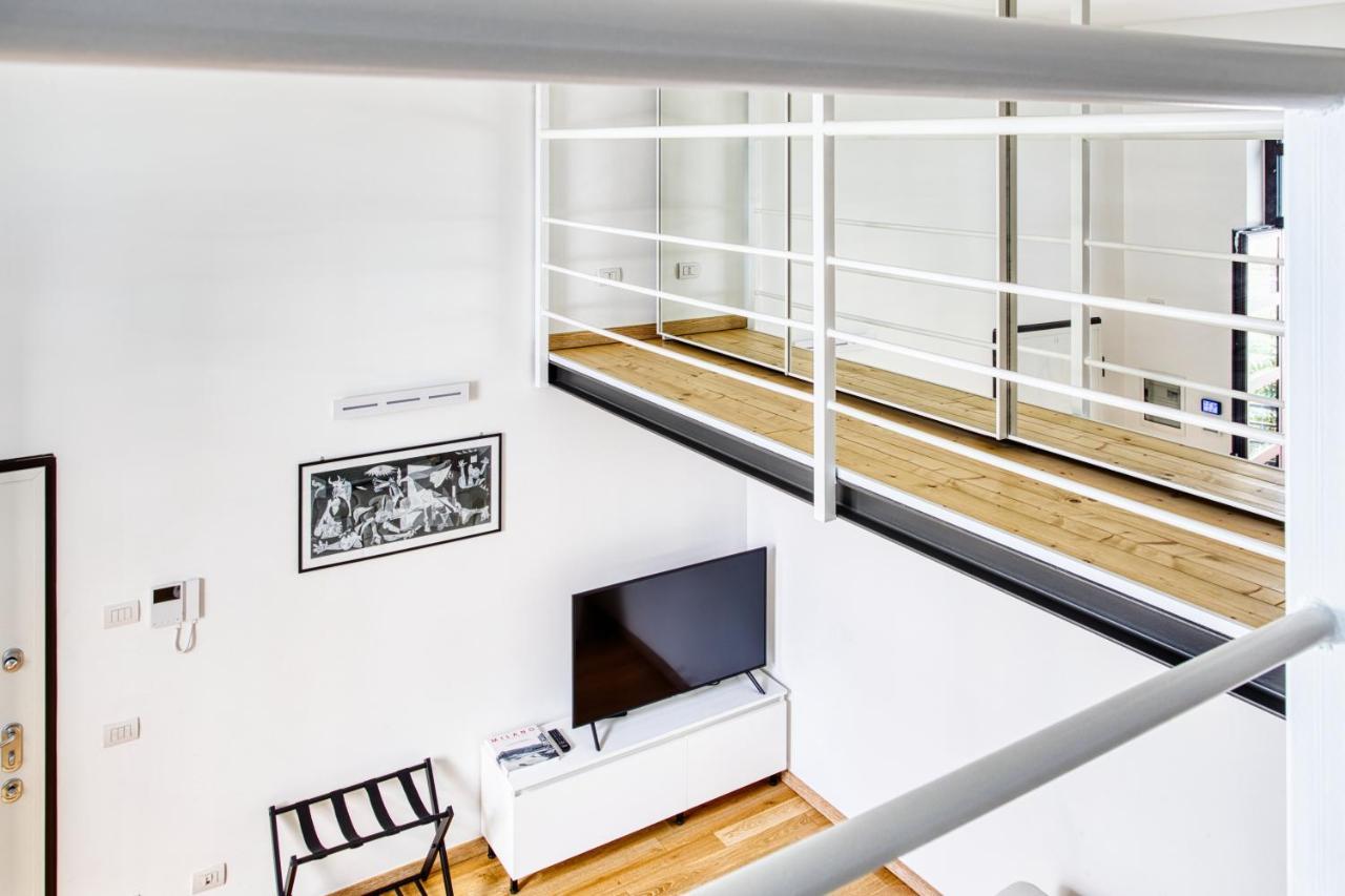Joivy Charismatic 1-Bed Flat With Parking Διαμέρισμα Μιλάνο Εξωτερικό φωτογραφία